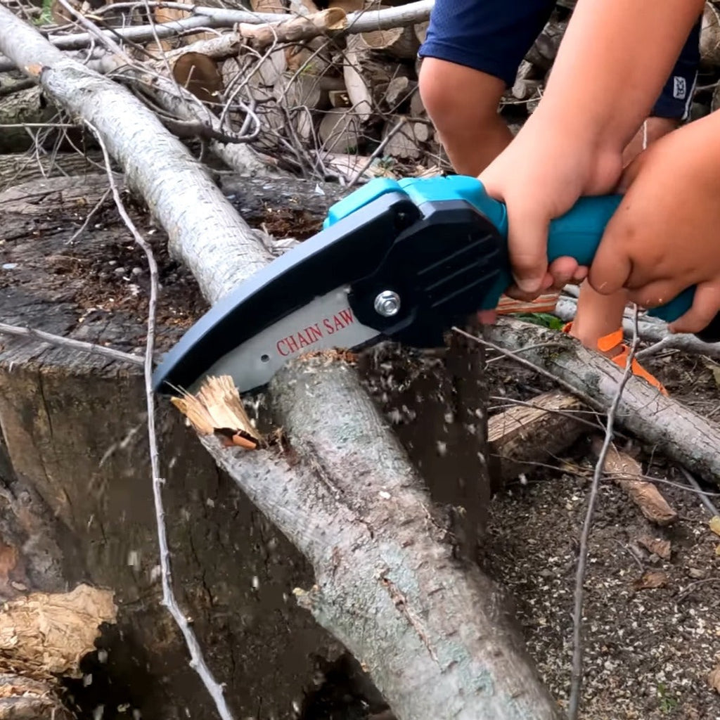 Cordless Electric Chainsaw